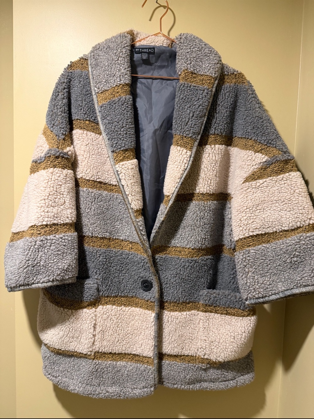 En Thread L EUC oversized Alpaca blend cozy and warm Teddy jacket made in Italy